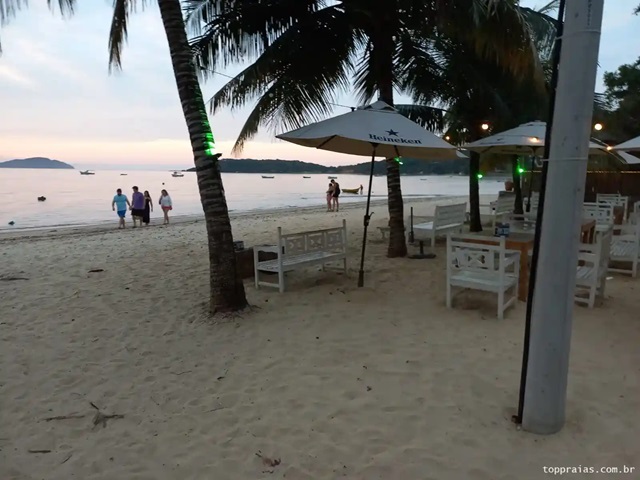 Praia de Manguinhos em Búzios